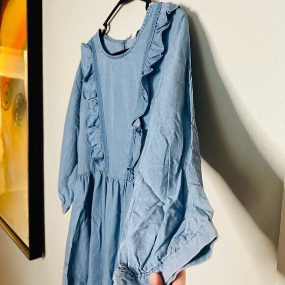 NWT Blu Pepper Day to Day Chambray Blue Ruffles Dress Size Medium - Picture 11 of 16